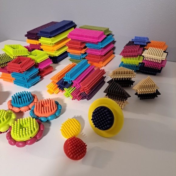 Bristle Blocks-Stem Interlocking Building Blocks Over 60‎ Pieces - Picture 3 of 5